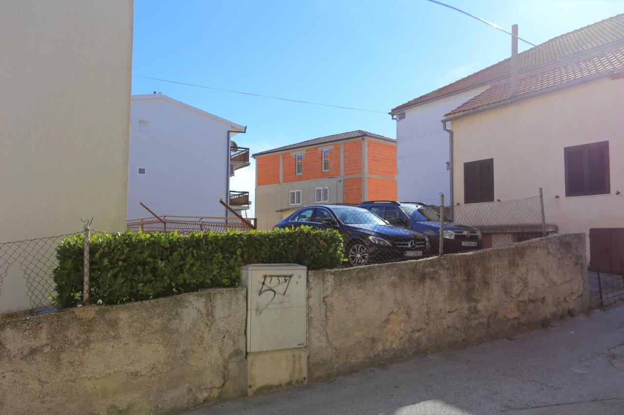 Apartments With A Parking Space Split - 11518 Bagian luar foto